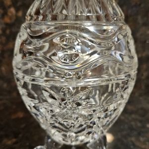 Fifth Avenue Alexandra Egg-shaped candy dish with lid 24% crystal